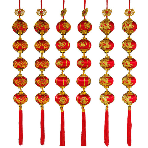 Velvet-printed Fu character lantern string ornaments, silk-gloss lanterns for New Year's outdoor scene decor, decorative hanging accents