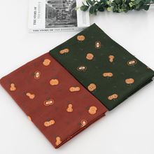 日系绣花布料南瓜花绿色红色砂洗布料棉麻布抱枕靠垫面料