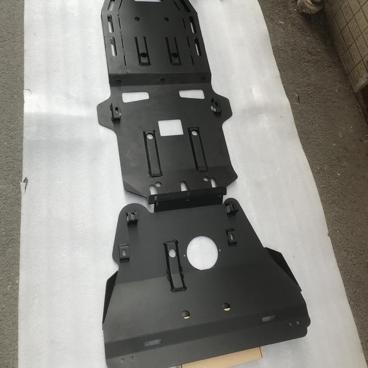 Suitable for Toyota overbearing LC120 PRADO LC150 chassis guard plate PRADO engine guard plate thickened protection