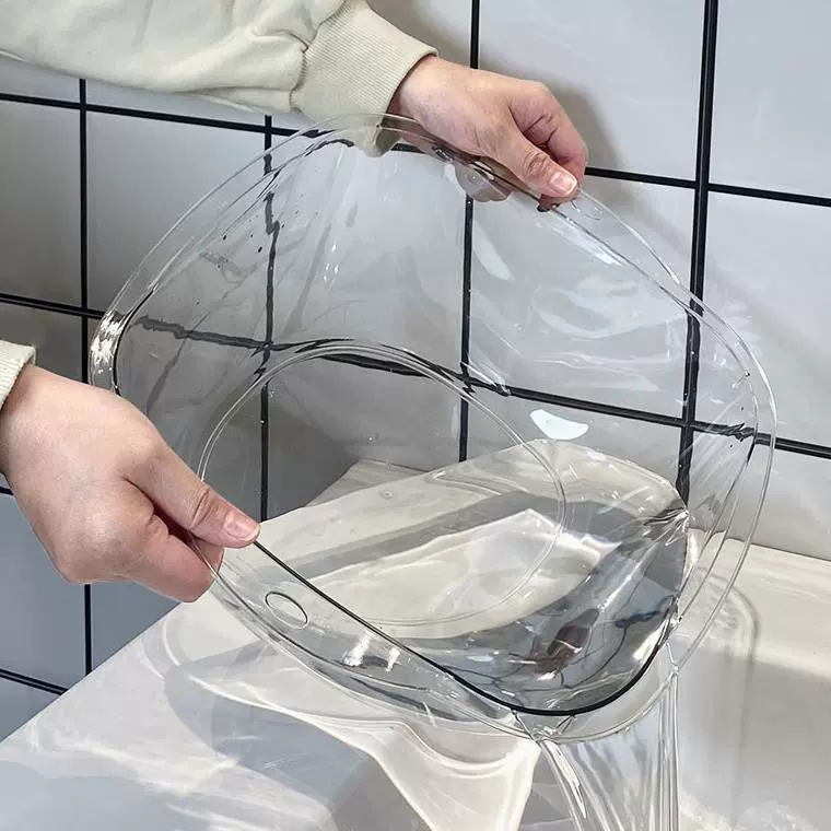 Sophisticated plastic children's washbasin, villa