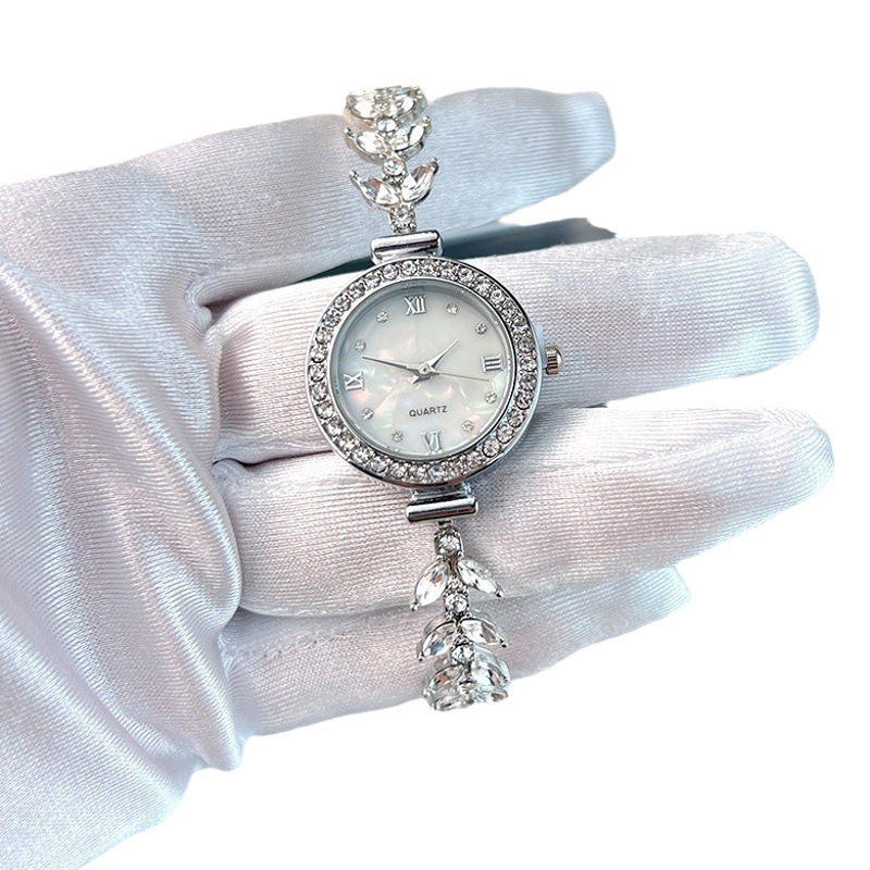 Sirena popular reloj de moda de lujo de diamantes incrustados pulsera ajustable libre reloj de cuarzo imitación fritillary pequeño reloj de mujer de oro