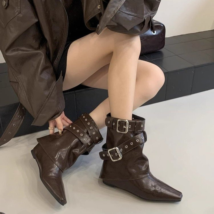Brown, fleece-lined / 35