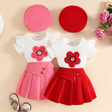 跨境夏婴童女孩时尚短袖上衣+褶皱半身裙+贝雷帽套装花朵扣子设计
