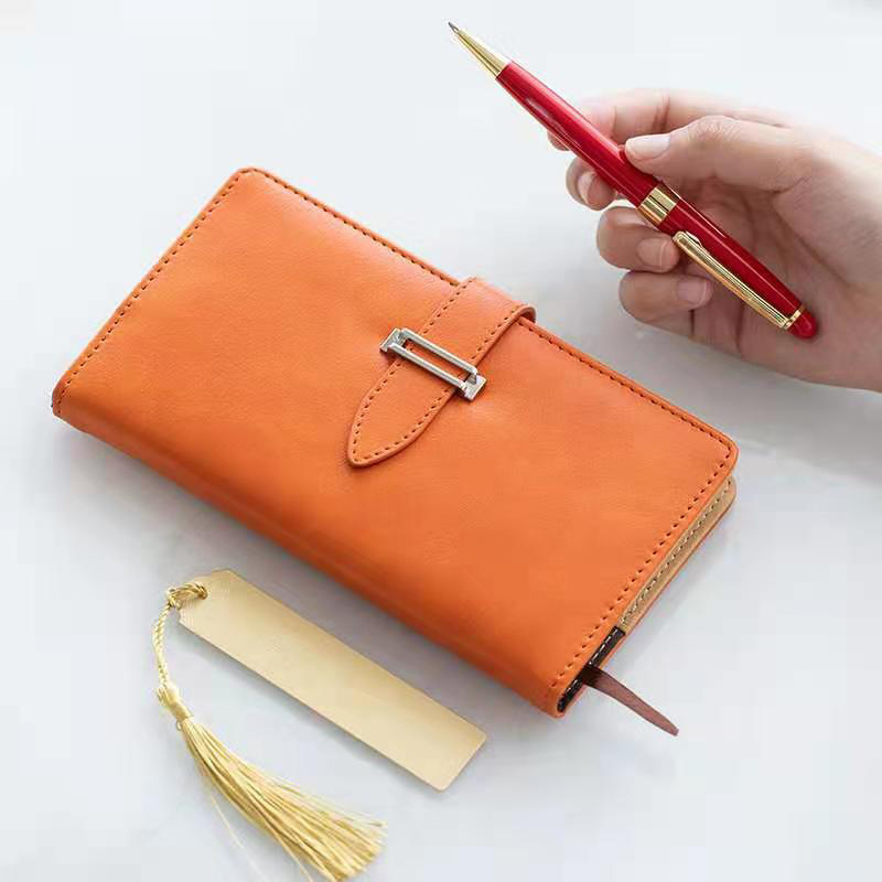 High-grade A6 leather hand account book small notebook with hand gift accessories set notepad custom enterprise logo notebook High-grade A6 leather hand account book small notebook with hand gift accessories set notepad custom enterprise logo notebook