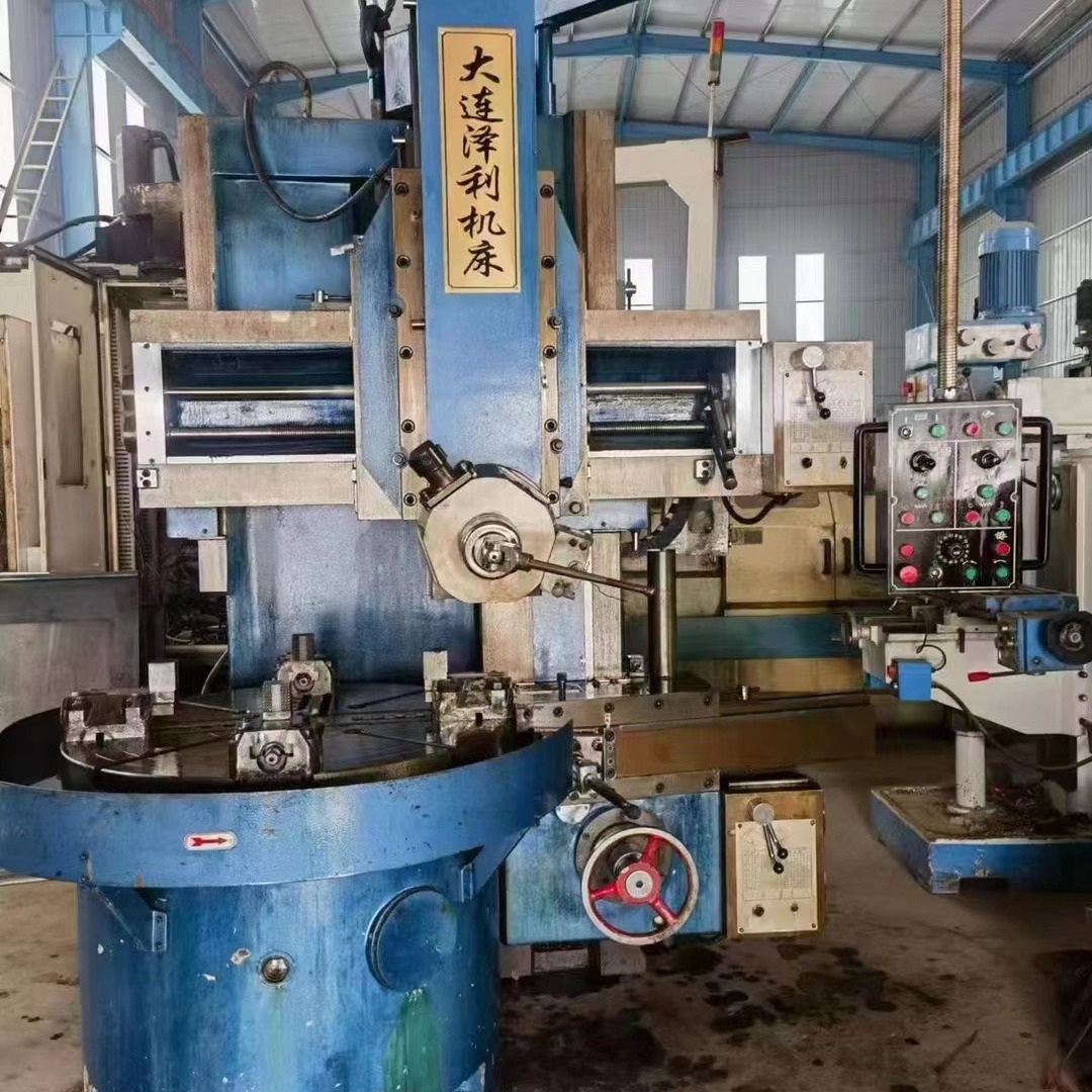 处理二手泽利C5112A立式车床车削直径1250加工高度:1000mm