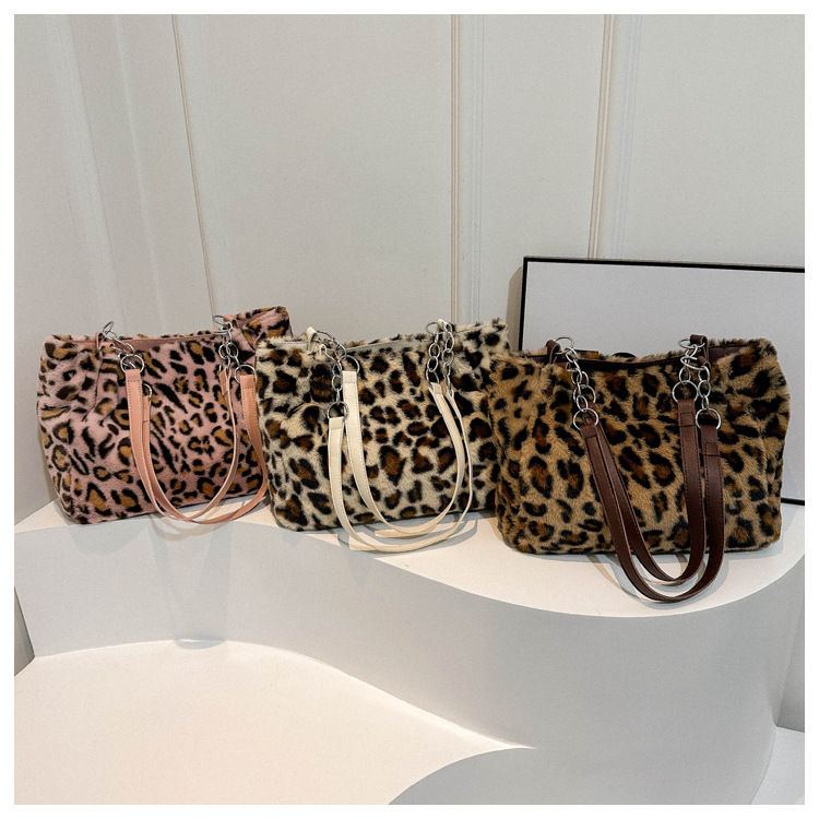 Women's fashion large capacity tote bag leopard print one shoulder underarm bag trend_voghion.com