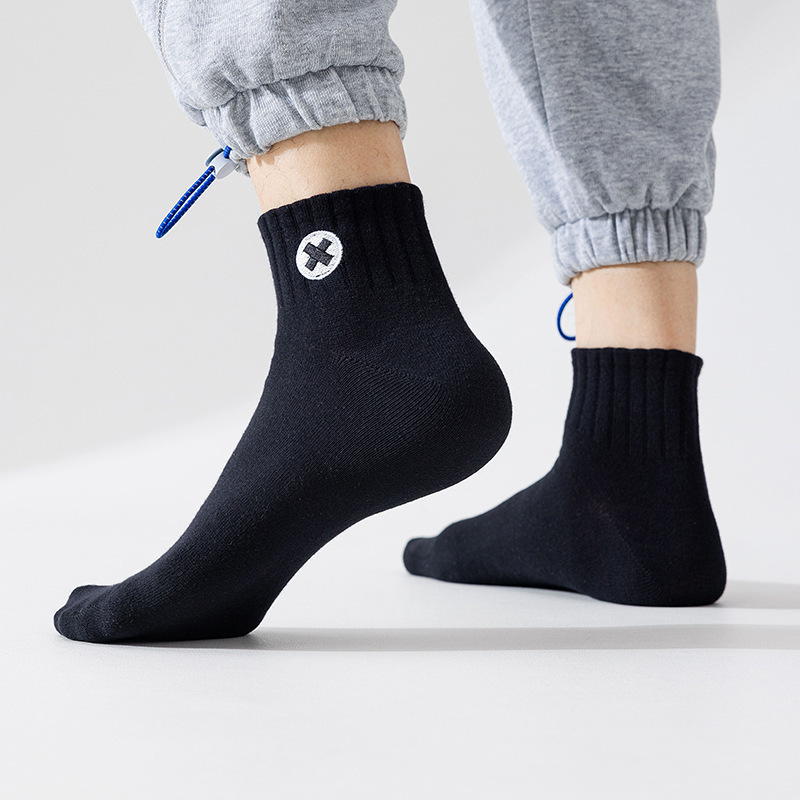 Socks Men's Summer Thin Sweat-Absorbing Breathable Deodorant Antibacterial All-Match Fashionable Sports Socks Ins Men's Sports Socks