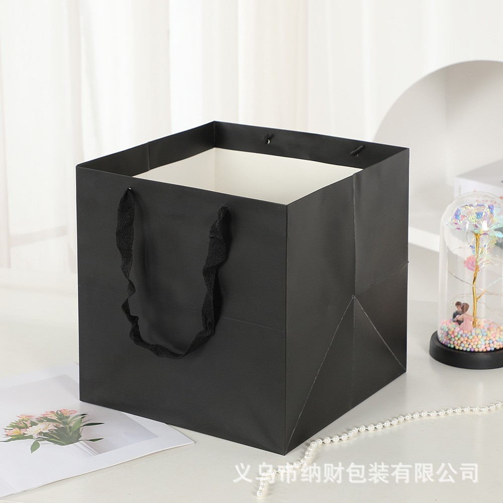 Bolsas de papel kraft espesa bolsa de mano bolsa de papel bolsa de flores al por mayor bolsa de regalo cuadrada