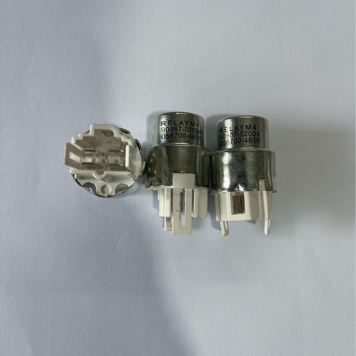 丰田汽车继电器90987-02004丰田继电器056700-4810