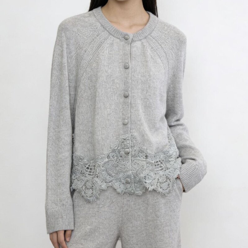 E*S 2026 Spring New Style Exquisite Lace Splicing Round Neck Knitted Cardigan, Women's Fashionable Wool Top