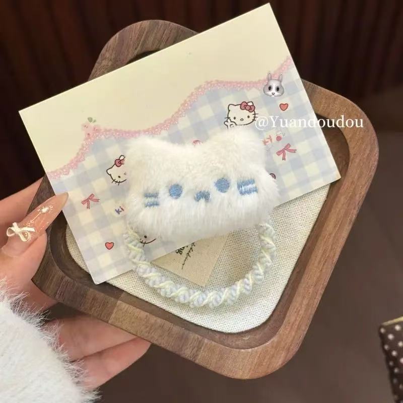 작은 파란 고양이