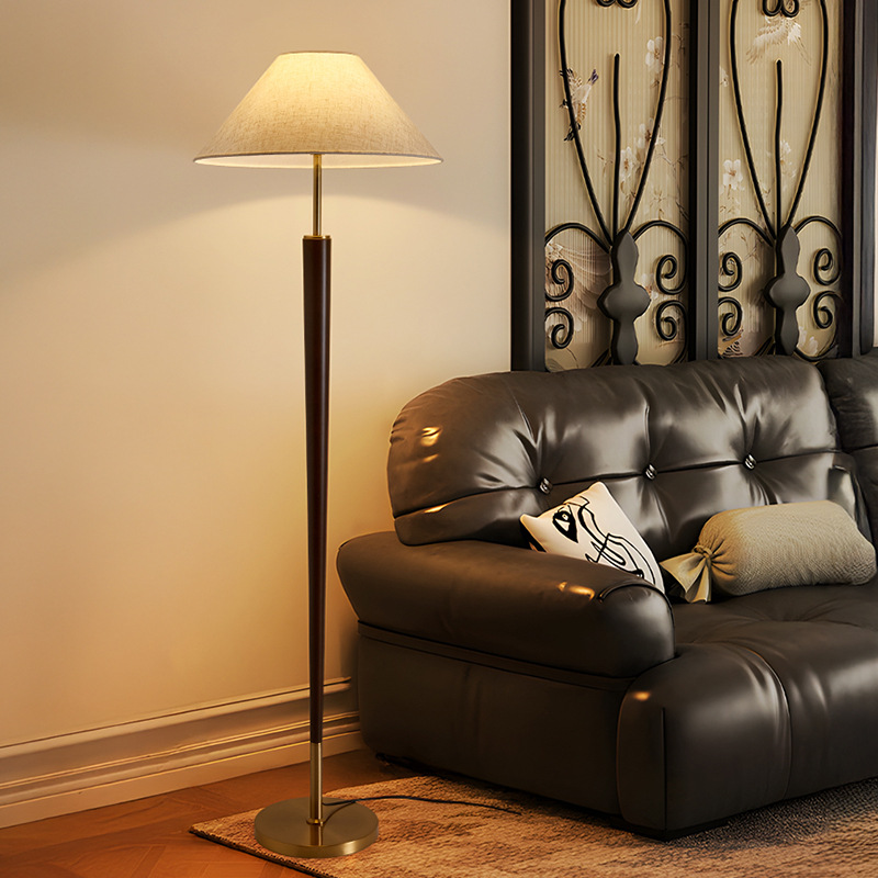 Lámpara de piso nueva estilo chino medieval silencioso viento sala de estar dormitorio sensación de alto nivel de madera atmósfera retro lámpara vertical 668L