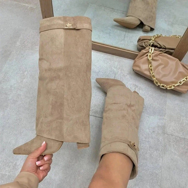 high boots pointed-toe with metal buckle