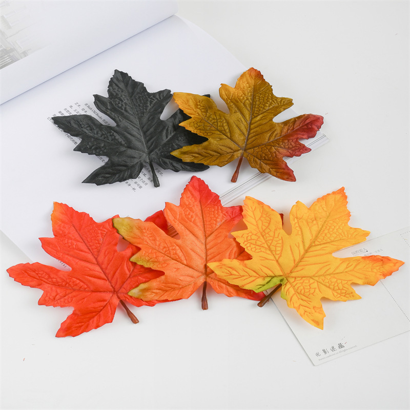 Autumn simulated fake leaves maple leaf festival event decoration photo props autumn yellow fallen leaves simulated leaves 3