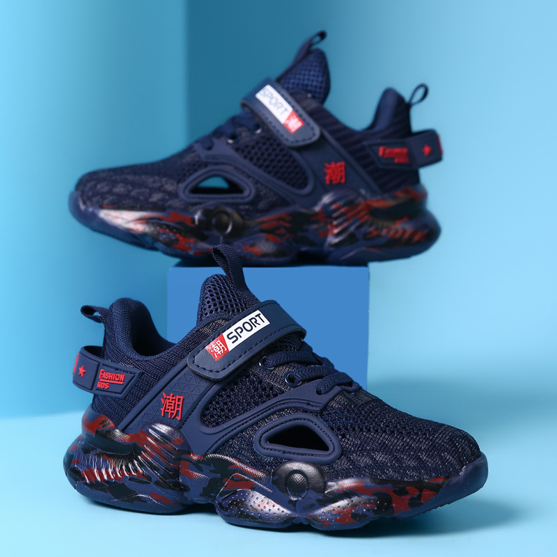 Zapatos deportivos para niños 2024 verano nuevo estilo coreano zapatos casuales para niños una sola red transpirable zapatos de correr para estudiantes mayores