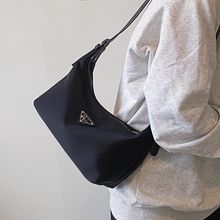 香港专柜牛津布小包包女2025新款高级感单肩腋下包时尚百搭斜挎包