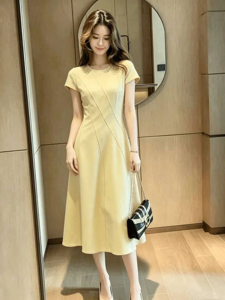 Đầm liền nữ tay ngắn cổ tròn chiết eo cạp cao dáng chữ A phong cách thanh lịch — Màu vàng nhạt chi tiết 4