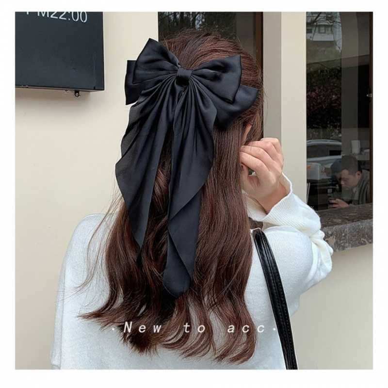 Elegant Hair Bow