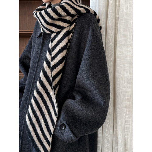 Luxe Wool Blazer with Zipper, Double-Faced Wool, Women's Silhouette with Double Pockets, Long Warm Coat 5092