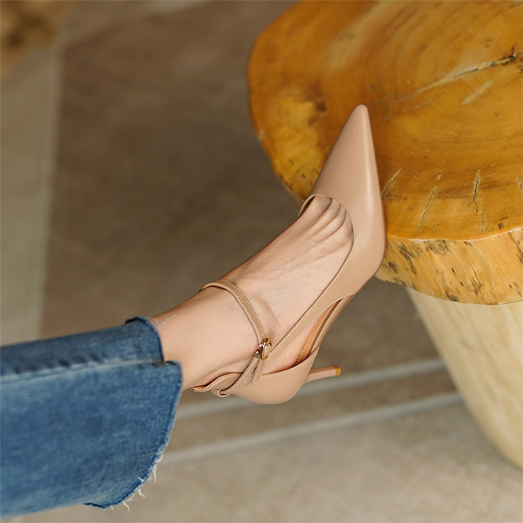 Women's Stiletto Heel Pumps With Pointed Toe And Strap Detail_voghion.com