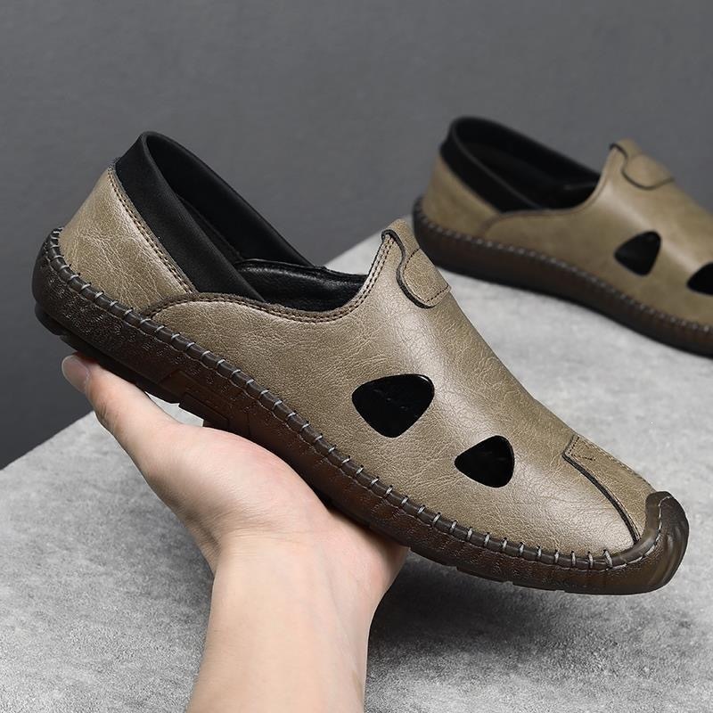 Summer breathable Crocs-style slippers