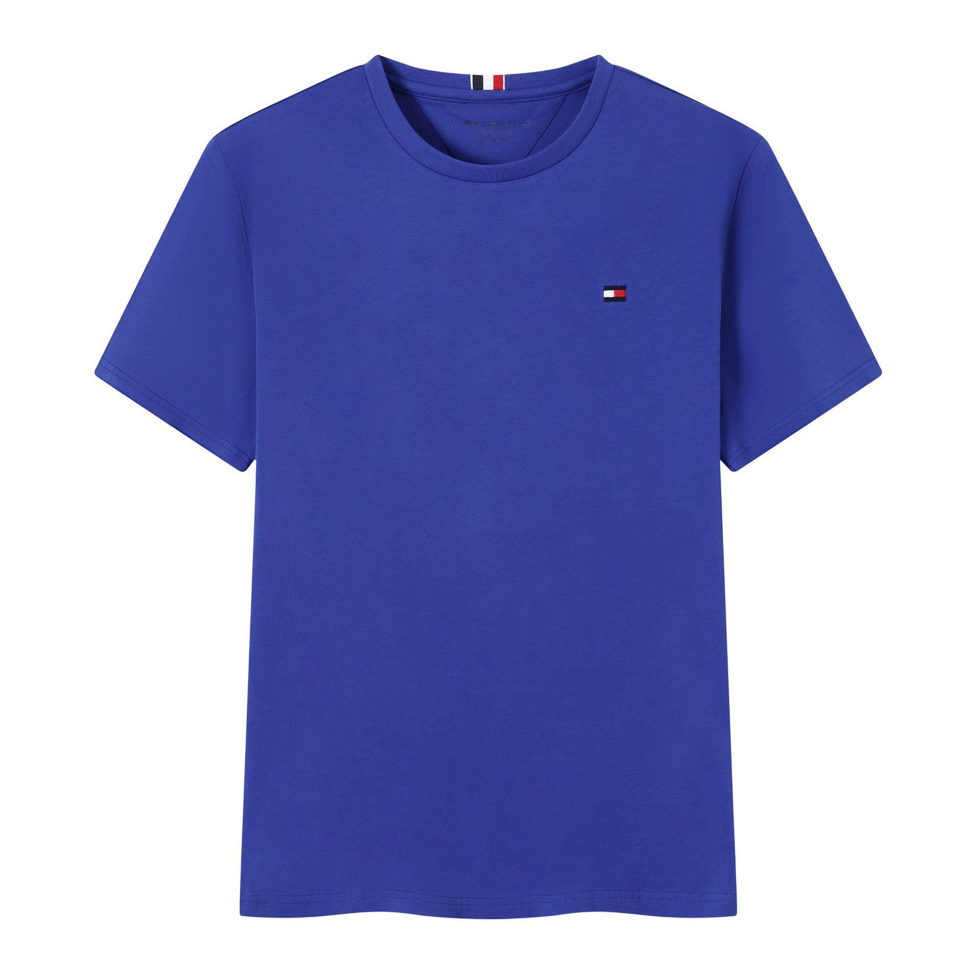 Casual wear with Tommy T-shirt