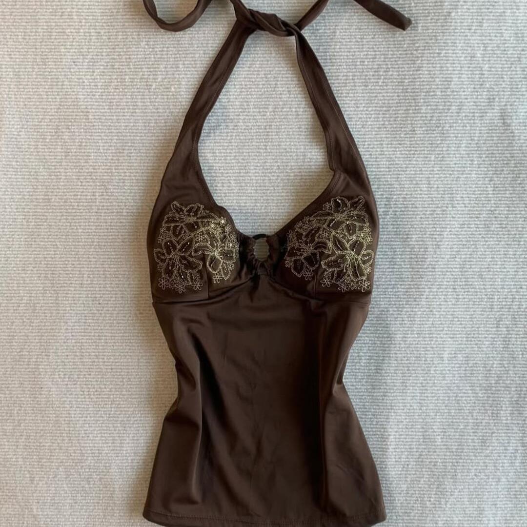 Embroidered bra pad printed halter neck