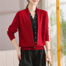 蕾丝假两件针织衫女秋冬新款年轻妈妈洋气百搭长袖假两件开衫毛衣