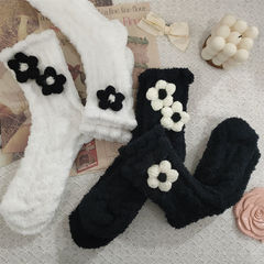 冬季保暖珊瑚絨襪女加厚ins日系立體花朵手工毛線勾花居家睡眠襪