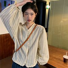 山力达迪秋季新款ins甜美花边拼接V领条纹衬衣薄款长袖灯笼袖衬衫