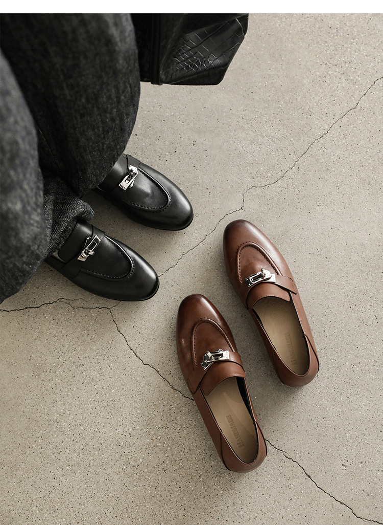 Giày lười nữ da bò mũi tròn đế bệt cổ thấp — màu nâu chi tiết 1
