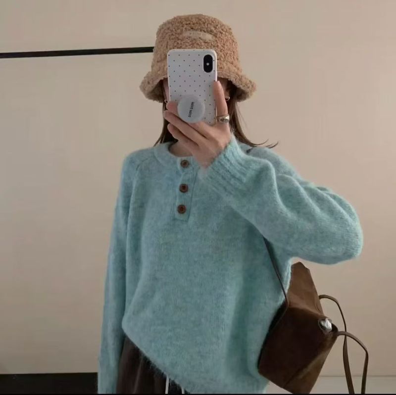 韩系软糯圆领毛衣女2025年秋冬款温柔风宽松内搭慵懒高级感针织衫|undefined