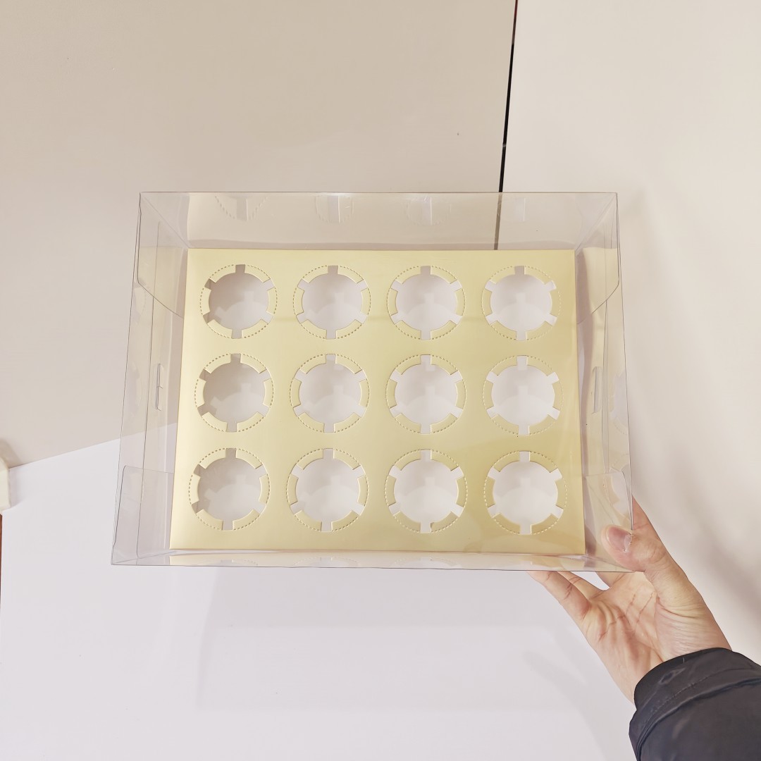 Oro 2 / 4 / 6 / 12 caja de embalaje de cupcake caja transparente de muffin muffin caja de embalaje de paja de madera