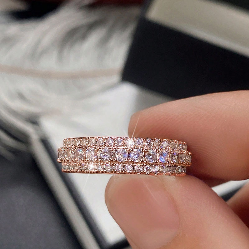 Casual and Versatile Inlaid Full Zircon Ring, Accessible Luxury, Fashionable and Personalized Engagement Wedding Ring for Women, Wholesale