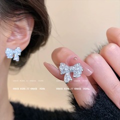 925银针闪钻蝴蝶结耳钉女轻奢设计高级感耳环新款2025年爆款耳饰