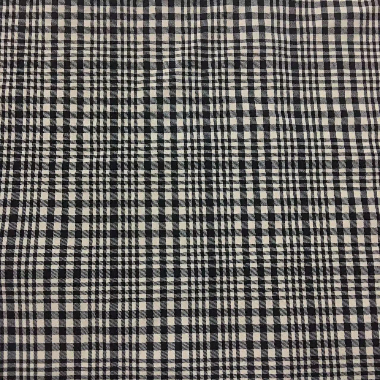 新款涤锦弹力格子面料 色织弹力格子时尚外套裤子童装连衣裙布料