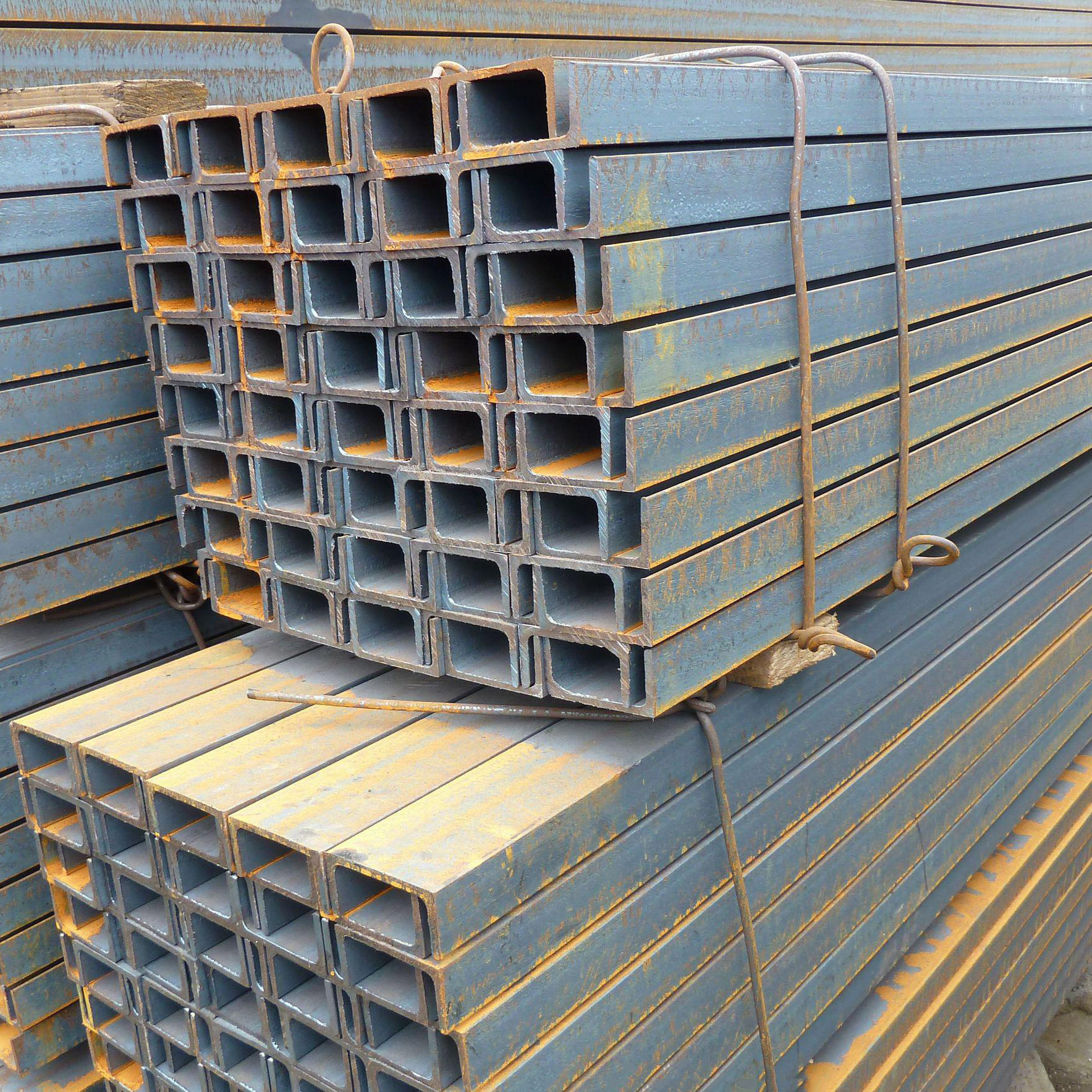 镀锌扁钢q235b分条料热轧铁条钢条方钢防雷接地热浸镀锌扁铁40*4