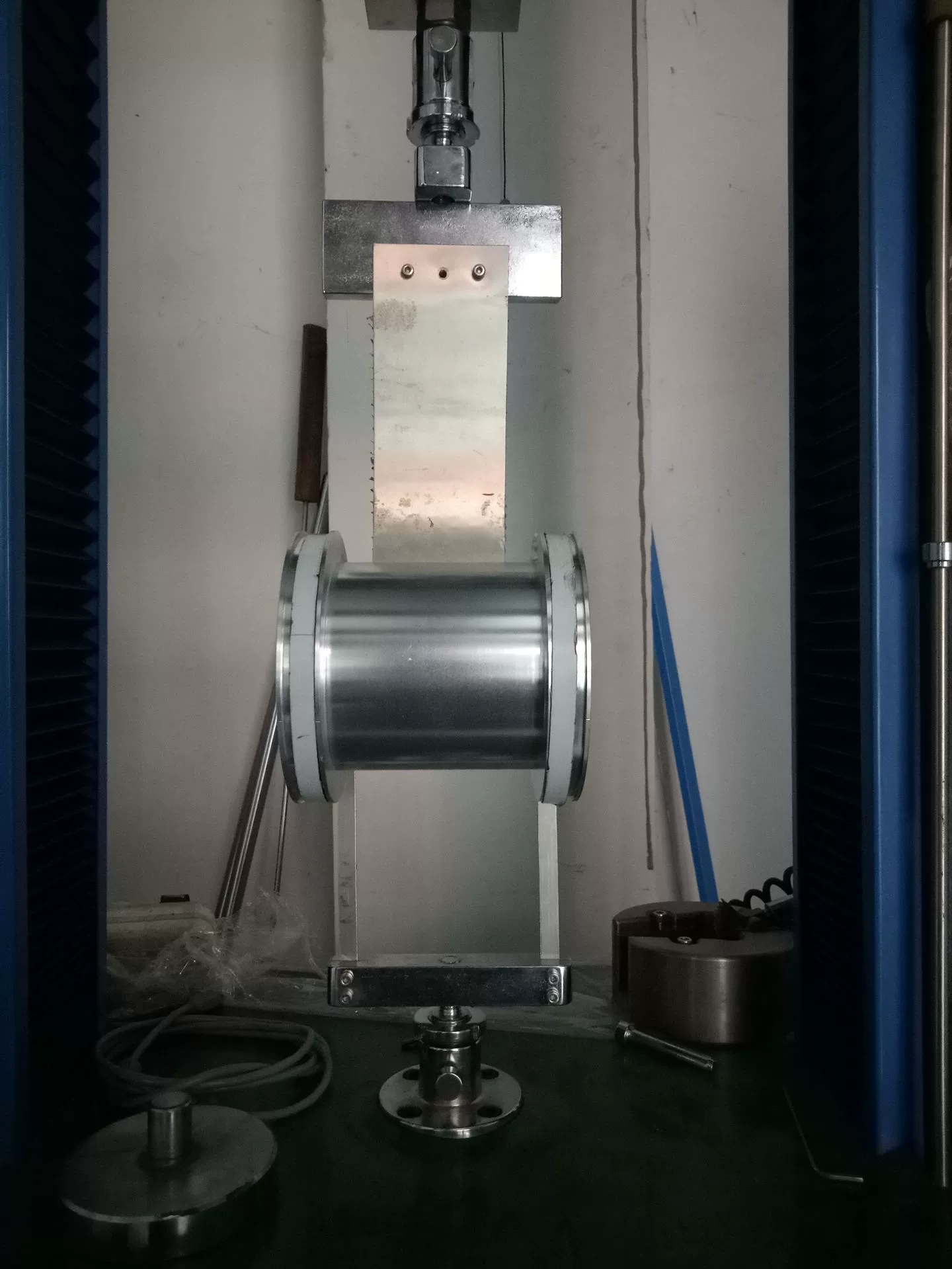 Приспособление для зачистки роликов сэндвич-трекров, устройство для испытания на силу ролика, производитель приспособлений для зачистки роликов