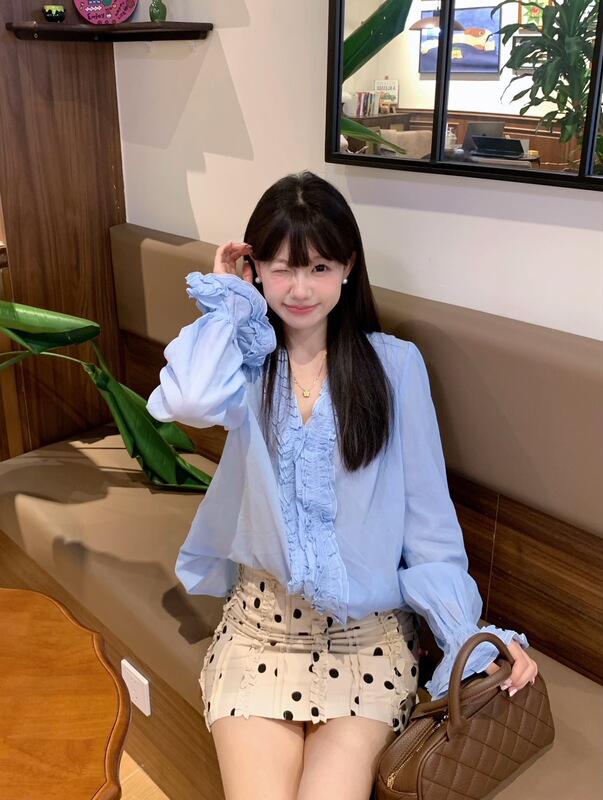 2025法式复古V领花边长袖衬衫防晒女宽松显瘦薄款百搭显白上衣夏|undefined