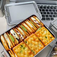 小吃香葱牛轧夹心饼干牛轧饼干网红休闲解馋小吃搭扣铁盒装