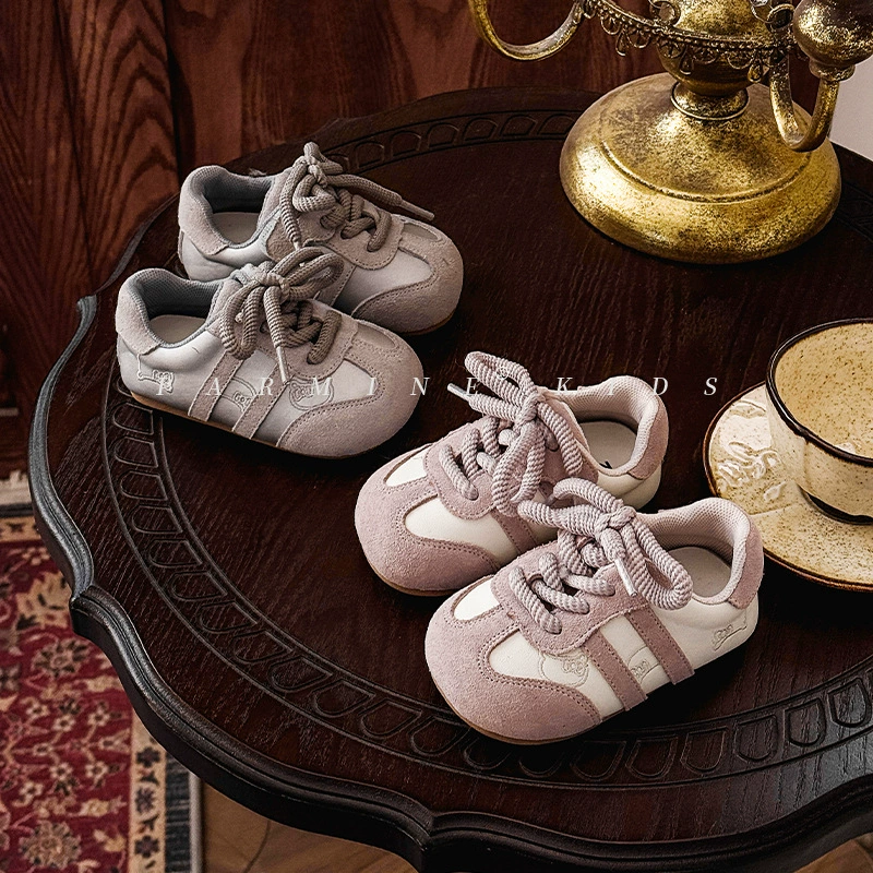 Кожаная малышка учится ходить повседневные одиночные туфли весной и осенью новые женские мягкие нижние легкие кроссовки для девочек кроссовки