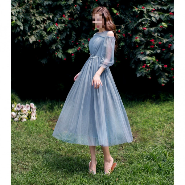 Blue Gray [A Bubble Sleeve]