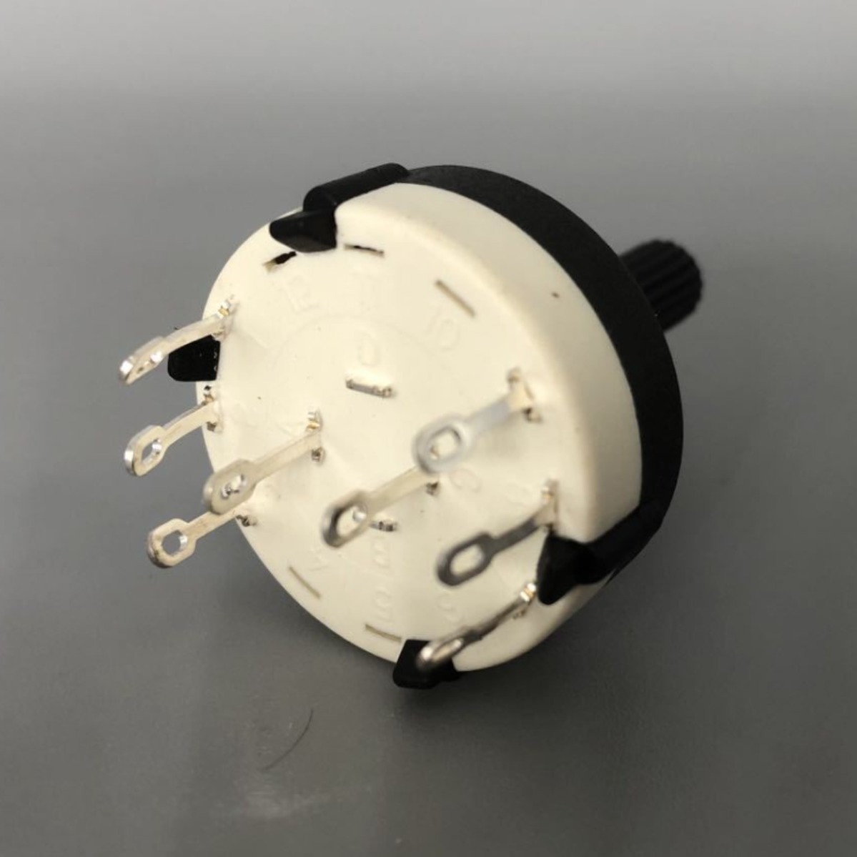 供应直滑电位器SC608N单联电位器