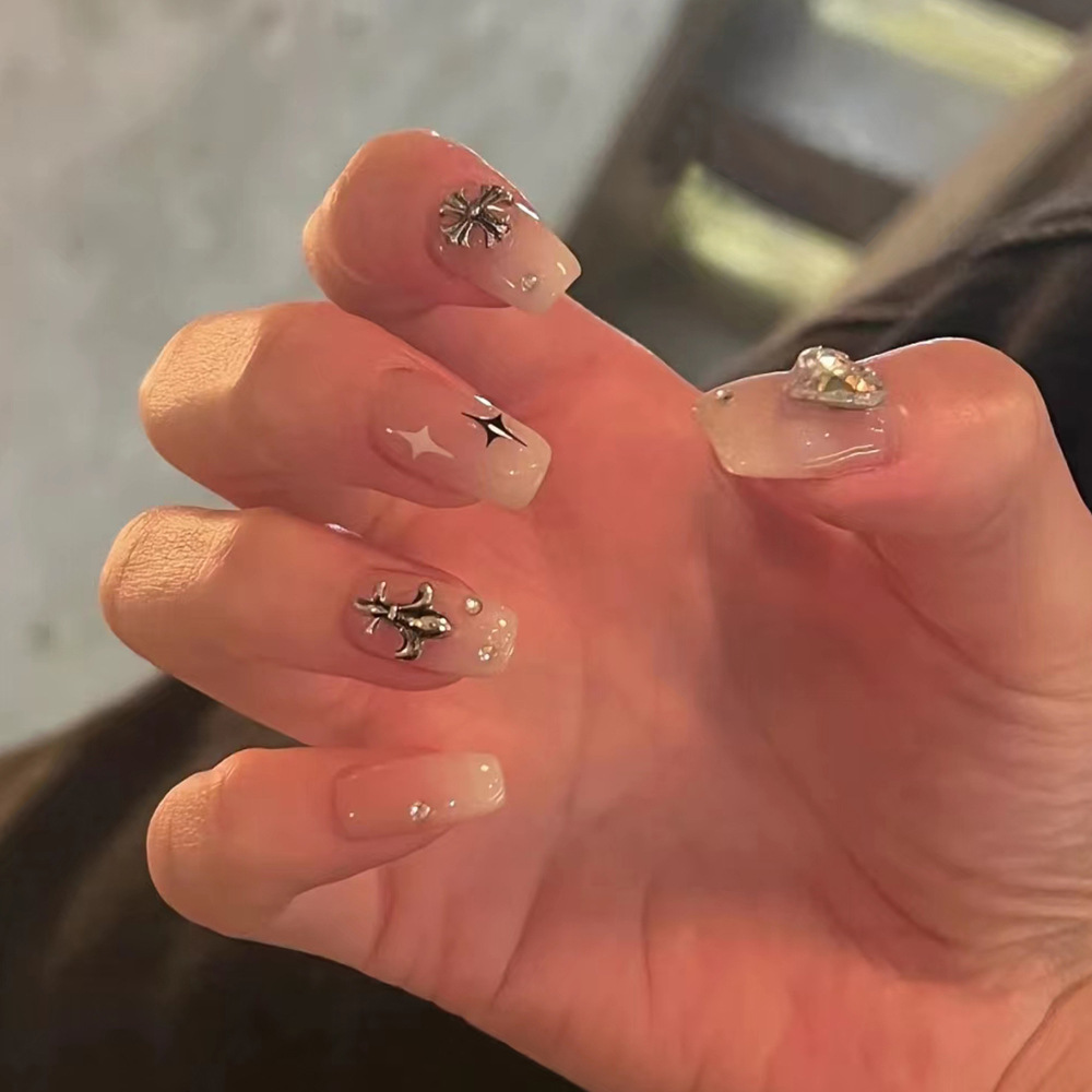 Parche de uñas de desgaste hecho a mano al por mayor parche de uñas de desgaste de mariposa