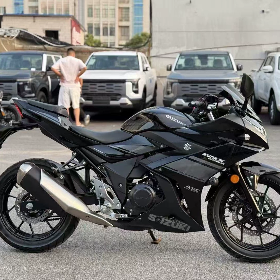 Мотоцикл (Suzuki) GSX250 EFI — 250 см³, спортивный в полукорпусе, стандарт «Национальный IV»