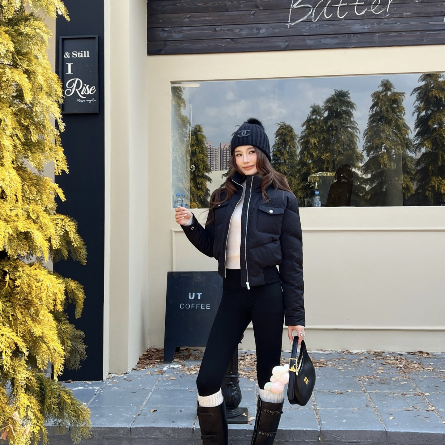 mm羽绒服贴布绣字母立领国标90羽绒女25秋冬11月新品修身短羽绒服