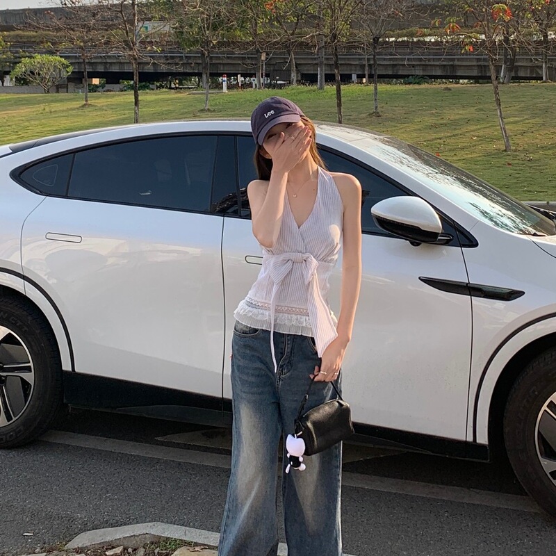フレンチ V ネックボウストライプホルターネックキャミソール女性の夏のホットガールインナーウェアショートトップシェニール|undefined