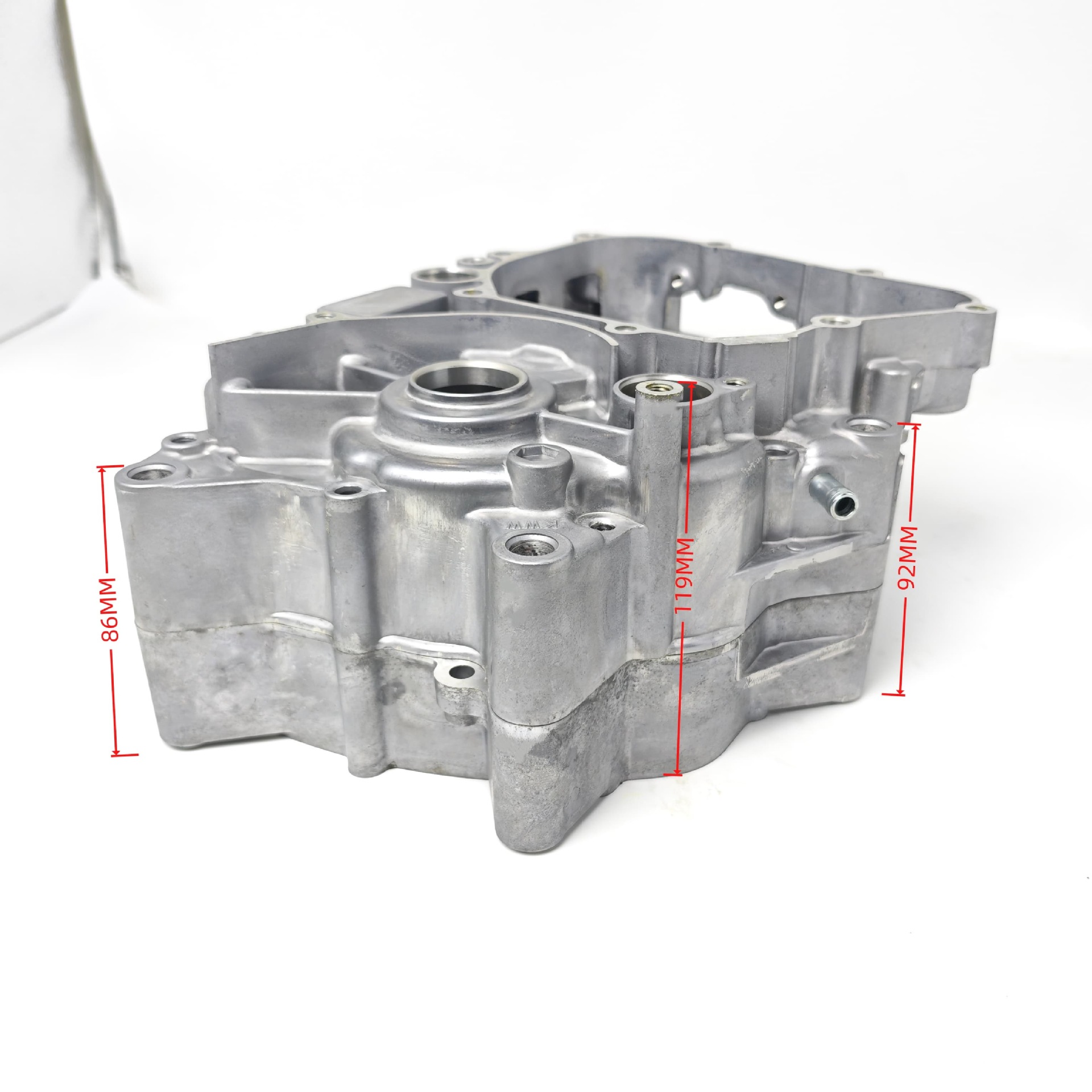 Xindazhou Benpiaoyue Weiwutian Sdh110-16A19A Left and Right Crankcase Cnc Machining Motorcycle Parts