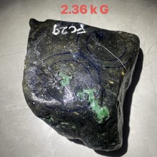 缅甸天然翡翠原石毛料老坑莫湾基场口冰阳绿色料收藏级别