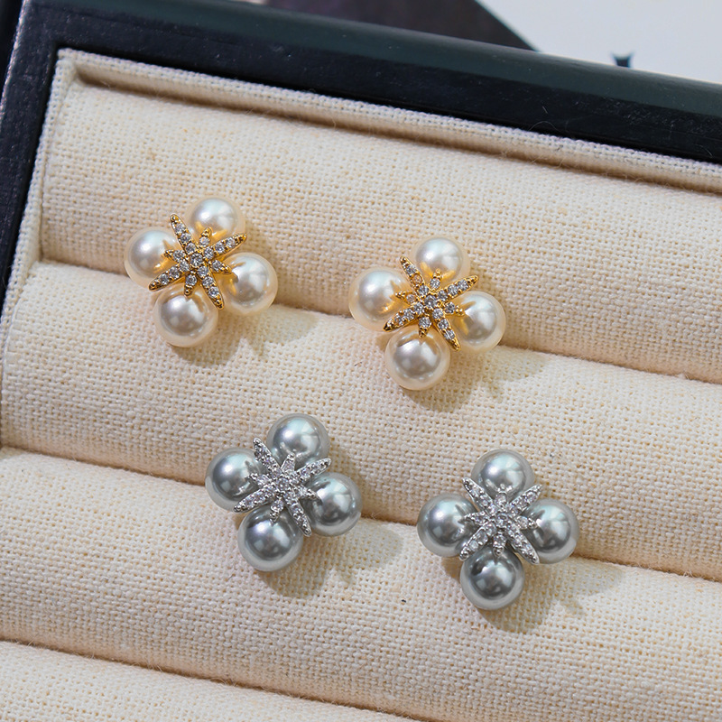 欧美轻奢精致时尚八芒星微镶锆石施家珍珠耳钉高级感小巧银针耳饰